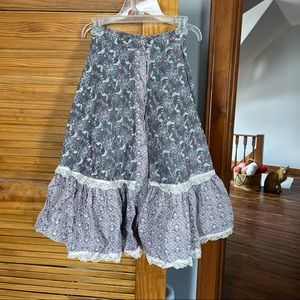Gunne Sax Prairie Skirt with Pockets